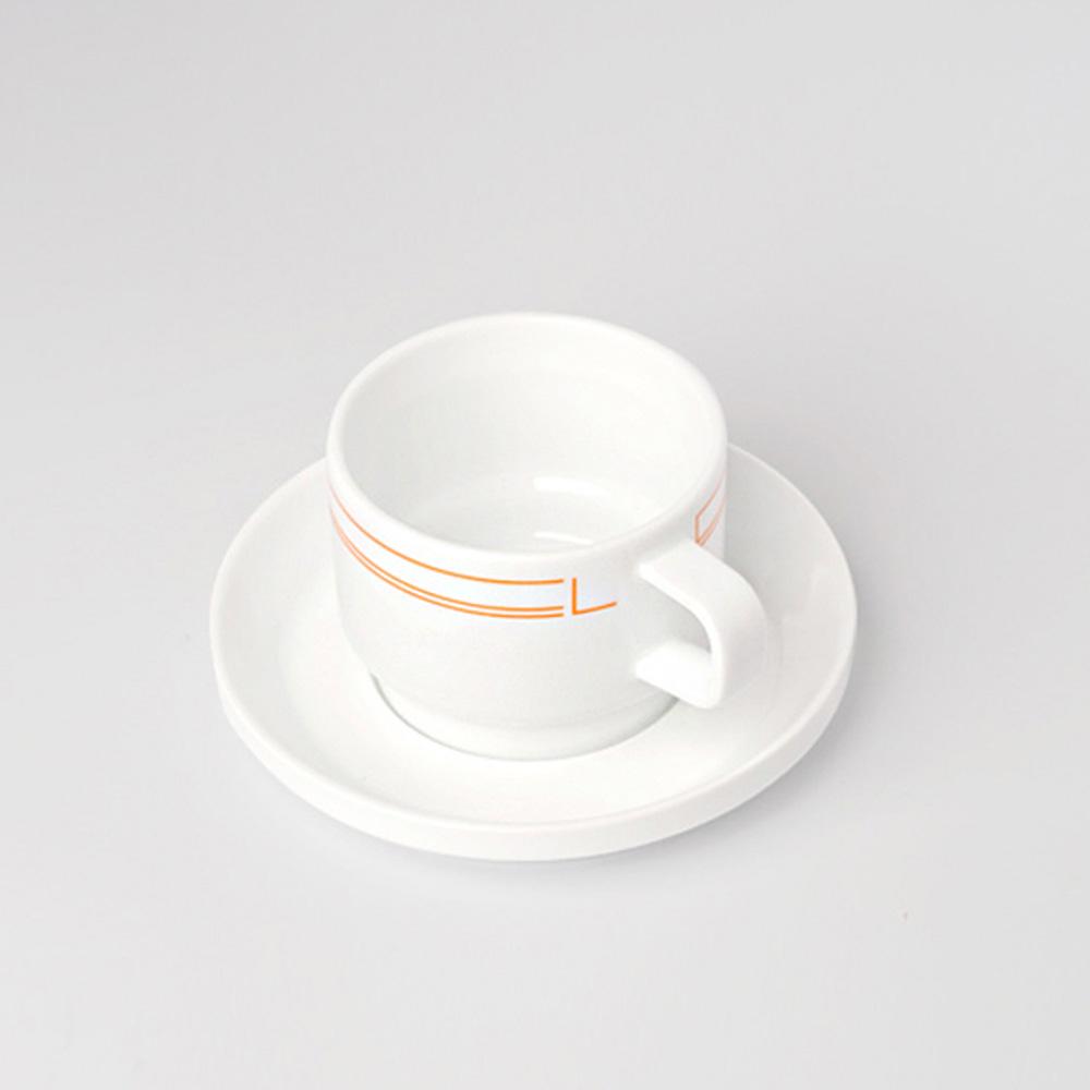 El Café Cappuccino Cup and Sauser