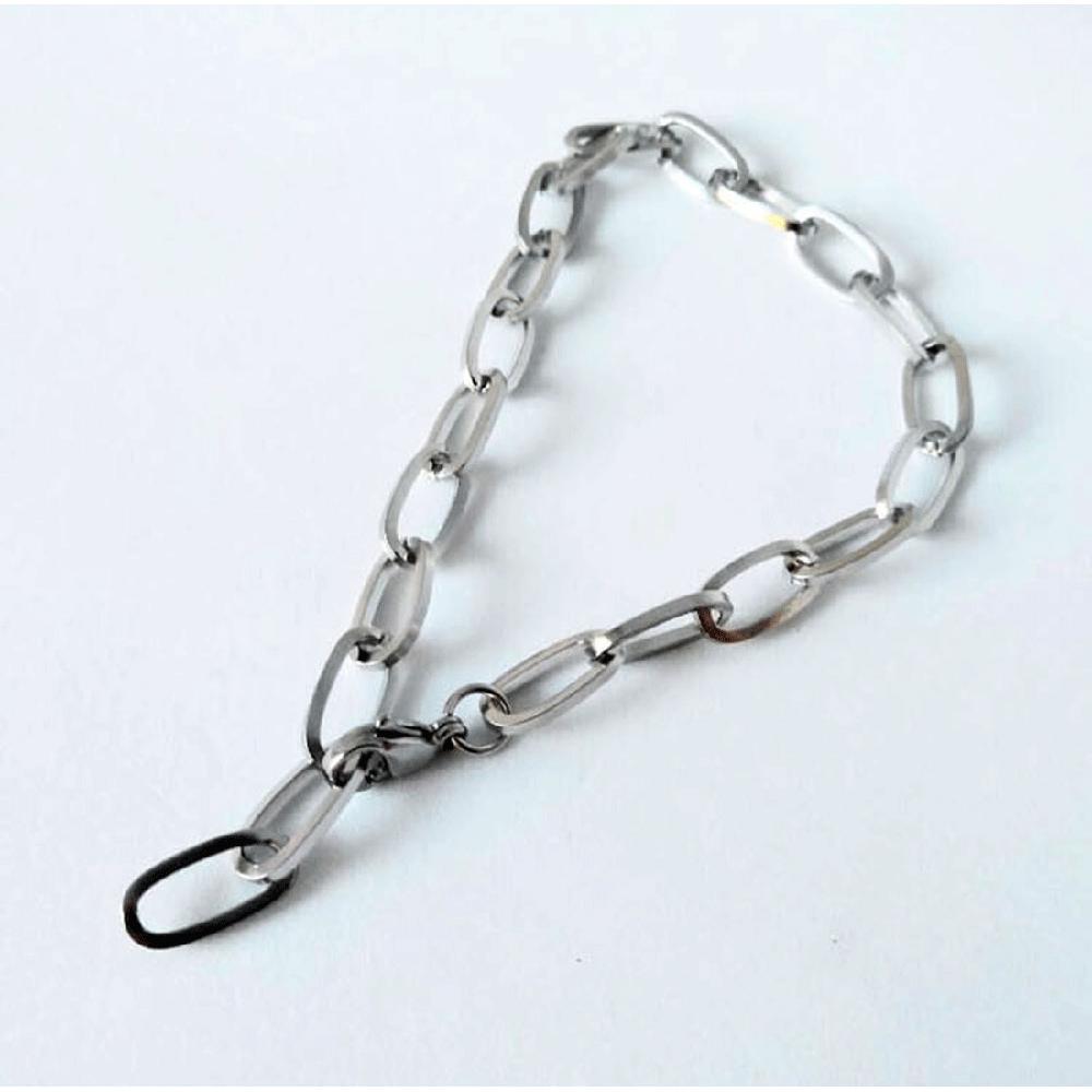 Surgical steel simple oval link chain, one-size-fits-all layering layered bracelet